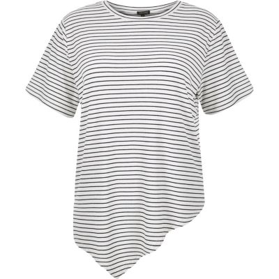 RI Plus stripe asymmetric hem t-shirt